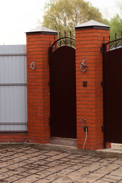 Brick Columns Installation in Rockwall